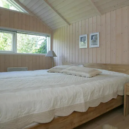 Three-bedroom In Vaeggerlose 11 Holiday home