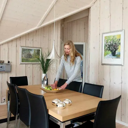 Three-bedroom In Vaeggerlose 11 * Boto By